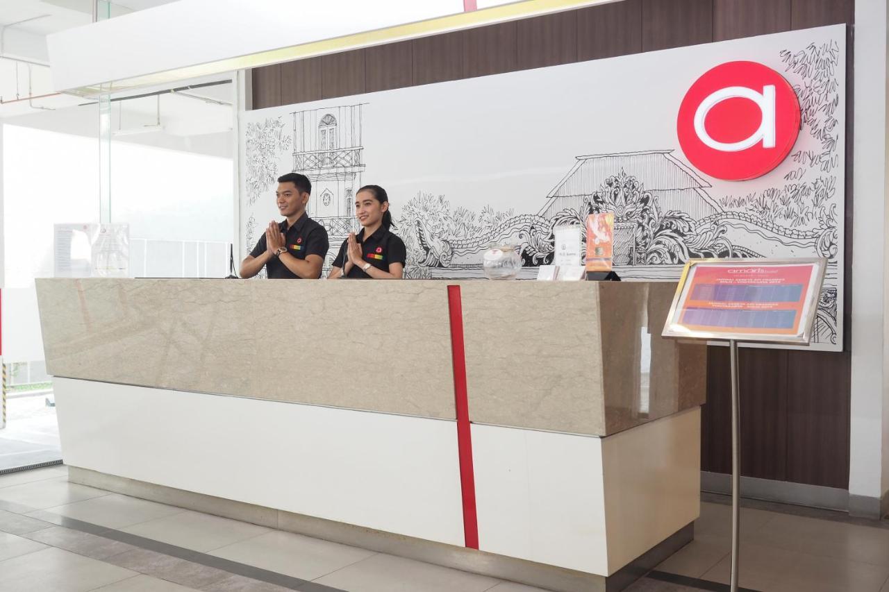 Amaris Sriwedari Hotel 2*